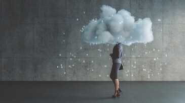 Businesswoman VR cloud computing in the office