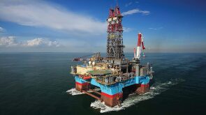jpt-2020-08-epnotes-maersk.jpg