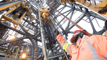 jpt-2019-bp-looking-up.jpg