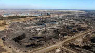 oilsands.jpg