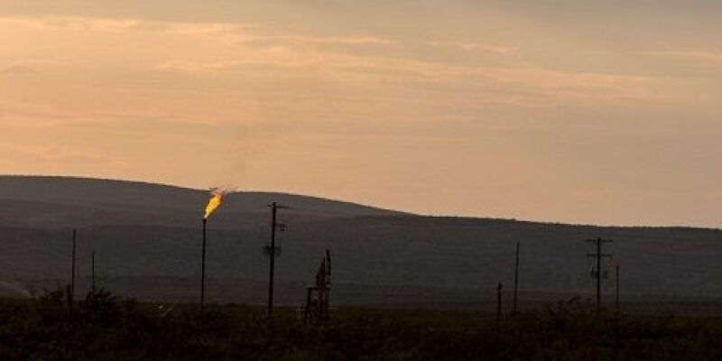 Methane flare