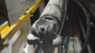 Bottom hole assembly with drill bit