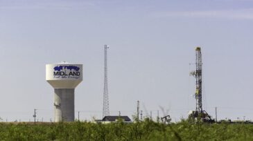 jpt-2019-permian-treadmill-hero.jpg