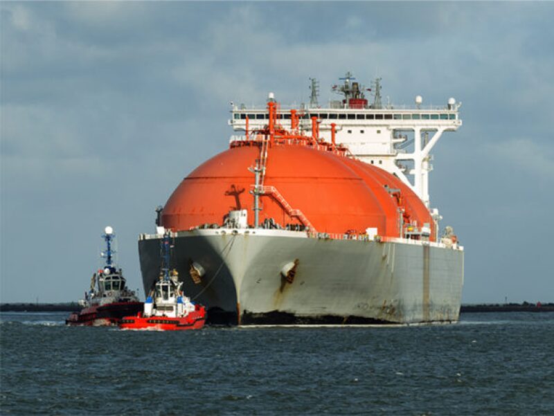 ogf-2019-06-dnv-lng-boom.jpg