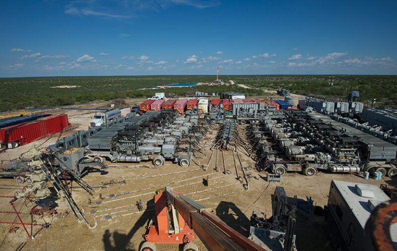 jpt-2013-11-crackinghero.jpg