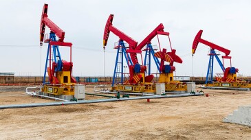 Oil pump, oil industry equipment