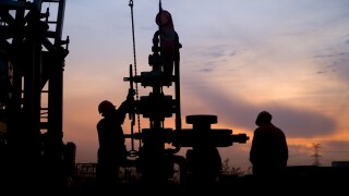 oil field, the oil workers are working