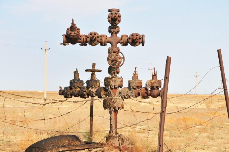 Oil industry: Abandoned wellhead