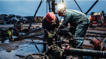 Pressure pump with human operators
