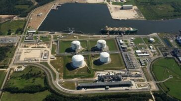 ogf-2019-12-lake-charles-lng-tender.jpg