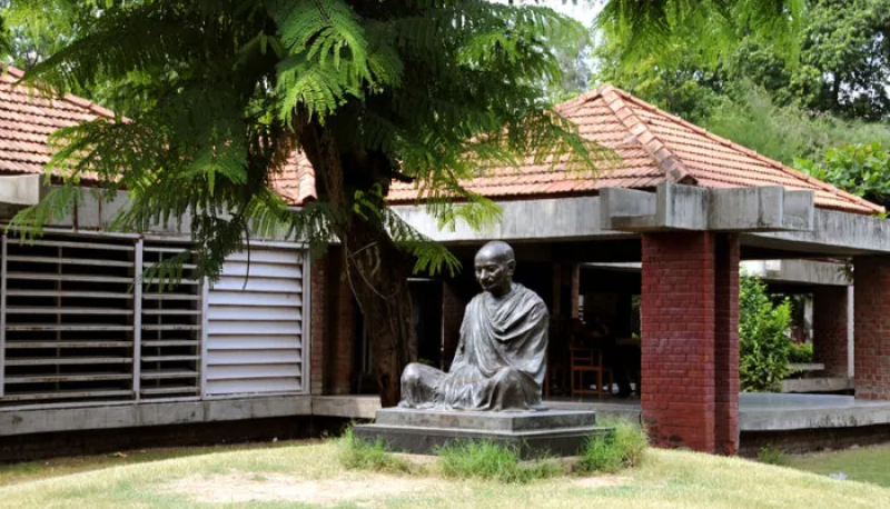 twa-2020-02-ypgt-gujarat-sabarmati-ashram.png