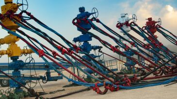 jpt-2019-7-kayrros-underreported-permian-fracturing-work-hero.jpg