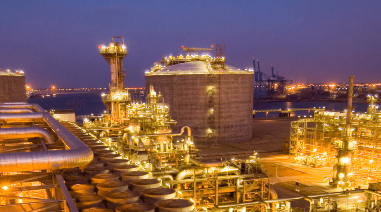 Eni Resolves Dispute With Partners To Restart Damietta LNG Plant in Egypt