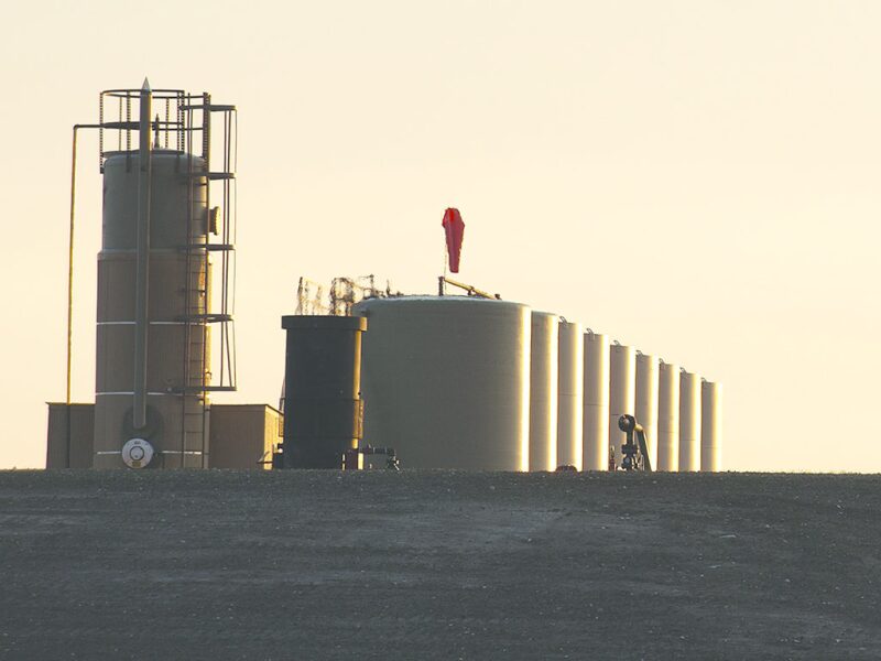Flaring, Venting Draws Attention to Unconventional