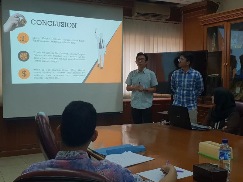 twa-2019-10-student-chapter-focus-bandung-superbowl.jpg