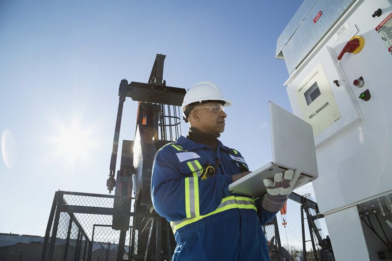 jpt-2018-05-conocophillips-data-analytics-hero.jpg