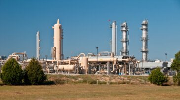 jpt-2020-exxonmobil-methane-regulations.jpg