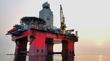 Deepsea Yantai offshore oil platform.