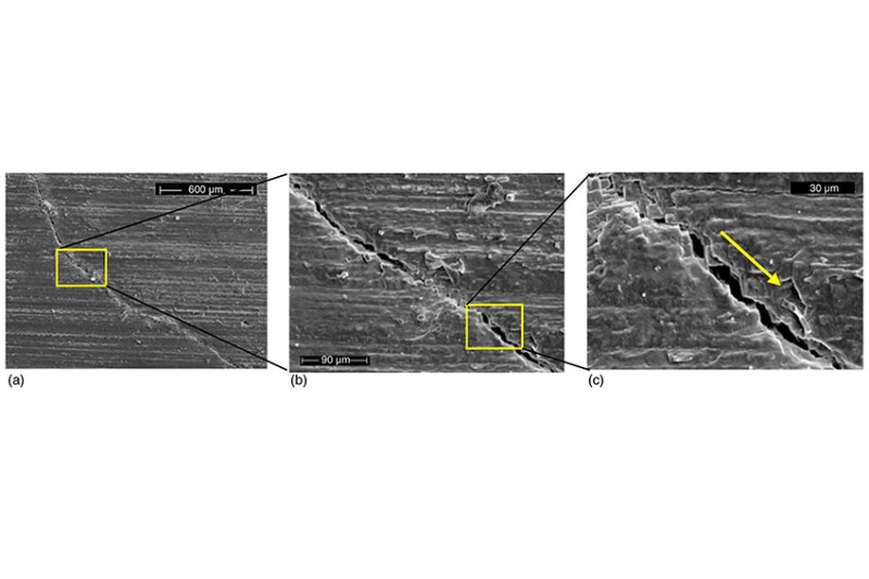 Scanning-electron-microscope observation of the opening of the cracks in rock salt caused by deviatoric stress.