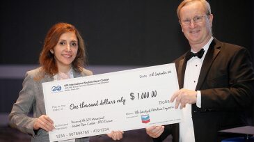 twa-2018-11-studentpapercontestwinners-hero.jpg