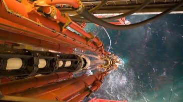 offshore oil rig riser pipe