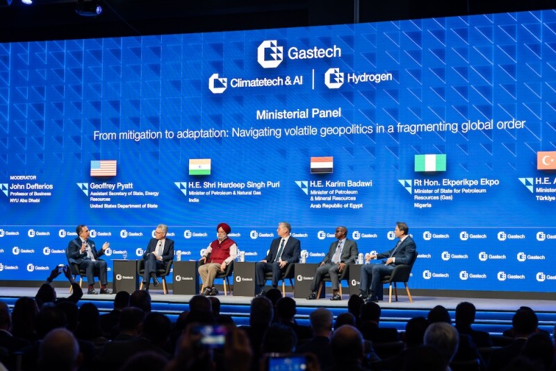 Gastech-Minister-Panel-Gastech-2.jpg