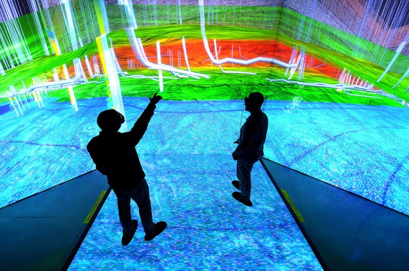 Aramco harnesses the power of digital technologies, such as virtual simulation, to enable better drilling decisions and higher recovery rates. Source: Aramco.