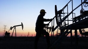 oil field, the oil workers are working