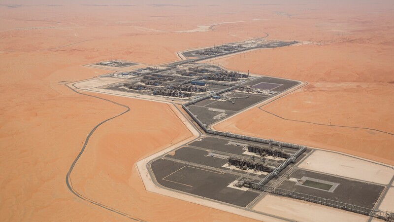 jpt_23_shah_gas_field_oxy.jpg