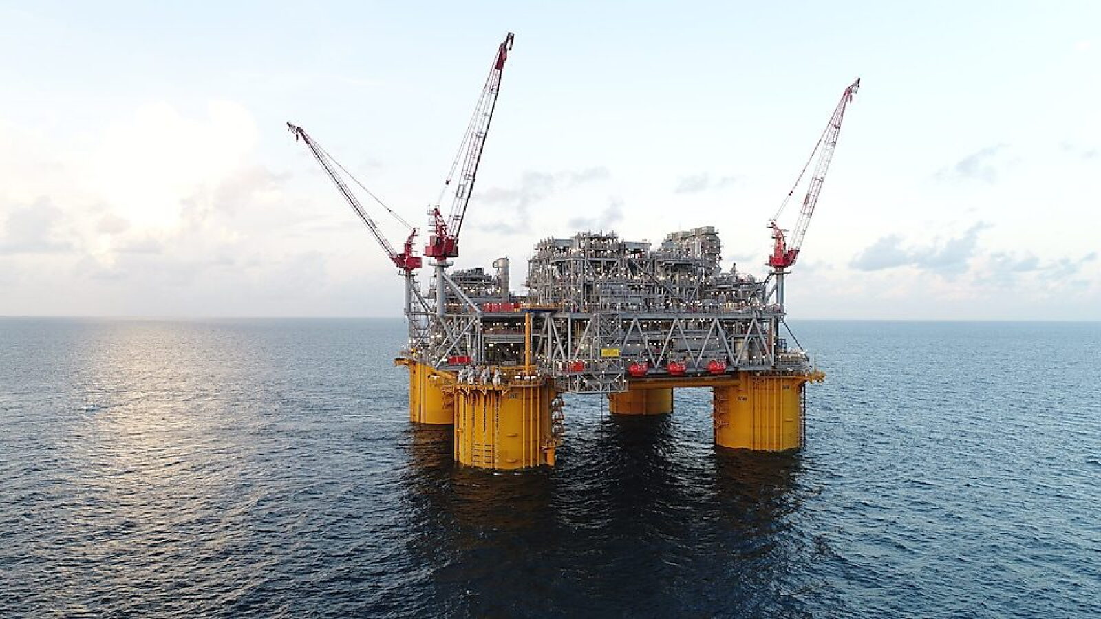 Shell Impactor Platform Shell's Asset Value Cuts Nearing $22 Billion