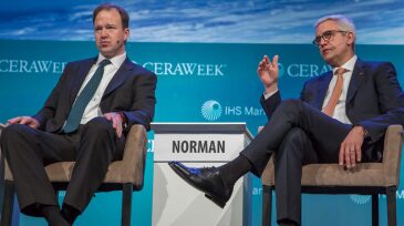 jpt-2017-03-ceraweek-globalization-hero.jpg