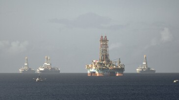 Offshore oil rig and drilling vessels in Chaguaramas Bay