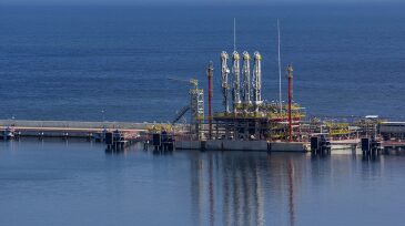 twa-2019-06-lng-terminal-hero.jpg