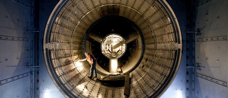 PG&E Natural Gas Colusa Generating Station, a 660-megawatt power plant emit 35 percent less carbon dioxide than older plants.