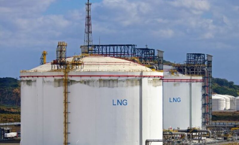 lng-woodmac-hero.jpg