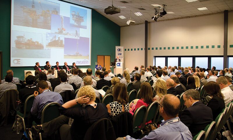jpt-2013-11-offshorefig3.jpg