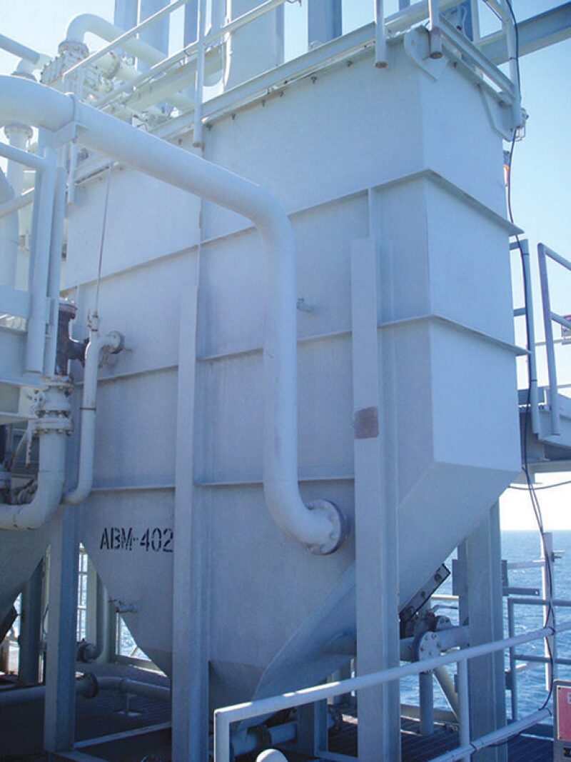 ogf-2012-04-fig1water.jpg