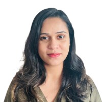 Headshot_Swati Kalra.jpg