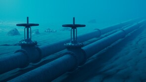 Underwater Oil Pipelines