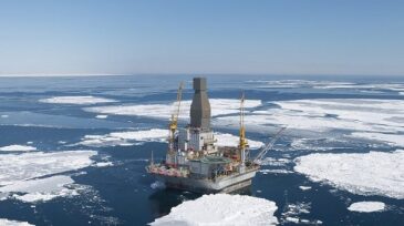 jpt-2017-rosneft-sakhalin-1.jpg