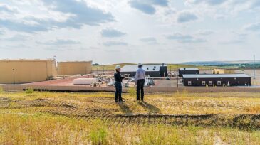 dakota-access-company-stock-hero.jpg