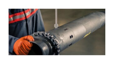 Cementable ME frac sleeve with LE feature