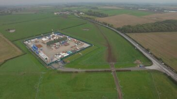 jpt-2018-11-gas-begins-flowing-from-uk-shale-well-hero.jpg