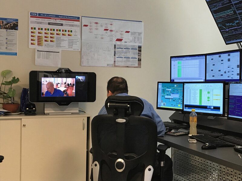 jpt-2018-10-artificiallift-liftteleconference.jpg
