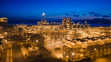 qgc-lng-plant queensland