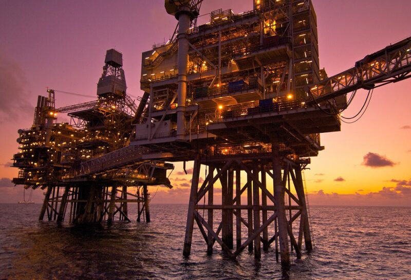 jpt-2019-4-conocophillips-uk-north-sea-britannia-hero.jpg