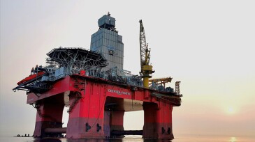 Semisubmersible Deepsea Yantai.