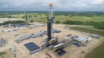 jpt-2019-11-conocophillips-10-year-plan.jpg