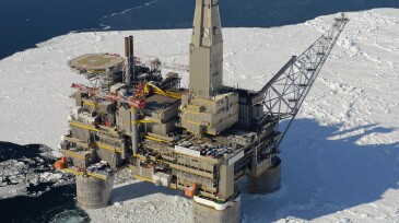 GravityBasePlatform-Sakhalin.jpg