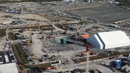 Aerial view of construction at the Darlington SMR facility in Ontario, a first for not only Canada but also North America and leading European nations in the G7. The first of four SMRs to be installed is scheduled to come online in 2030. Source: Ontario Power Generation.